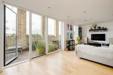 Murrain Road, London, N4 photo 1