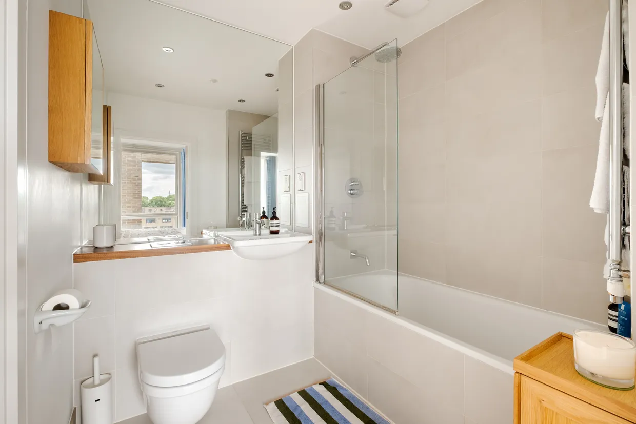 Murrain Road, London, N4 photo 20