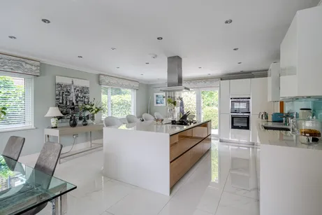Cannon Way, Leatherhead, KT22