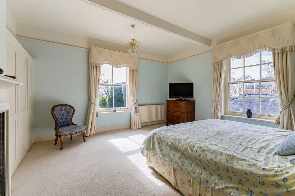 Ashmore Green Road, Cold Ash, RG18 photo 12