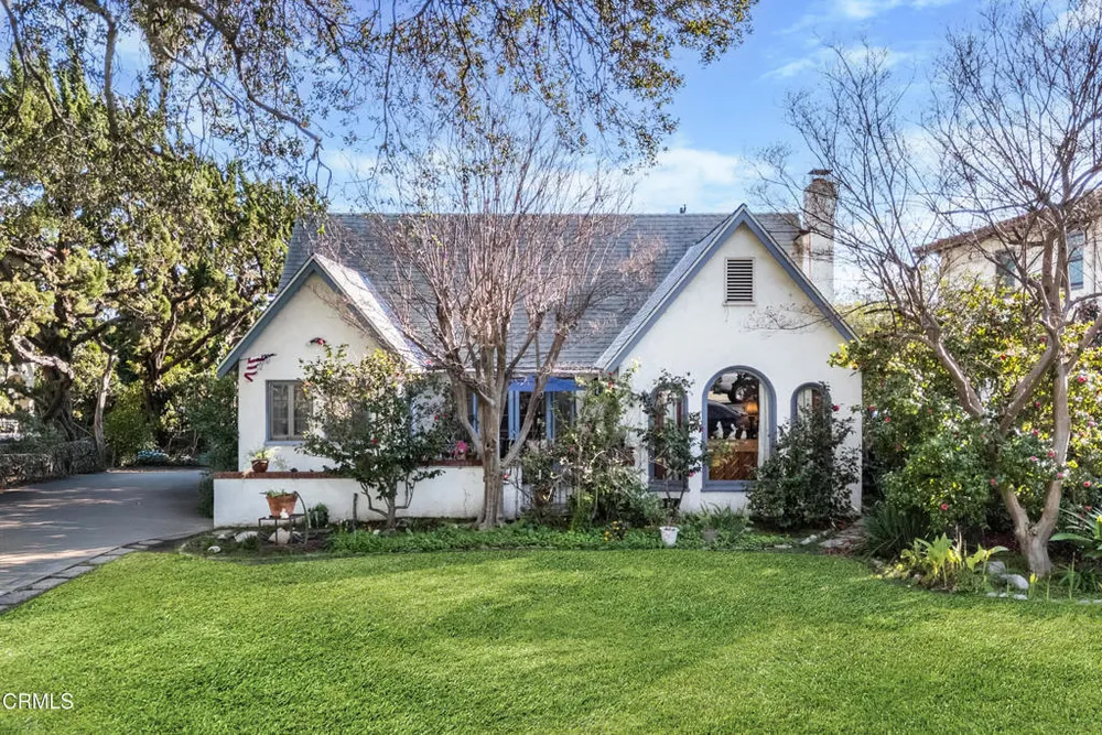 2270 E Orange Grove Blvd, Pasadena, CA 91104