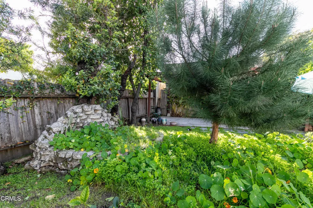 2270 E Orange Grove Blvd, Pasadena, CA 91104