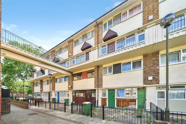 Trinity Gardens, London, E16