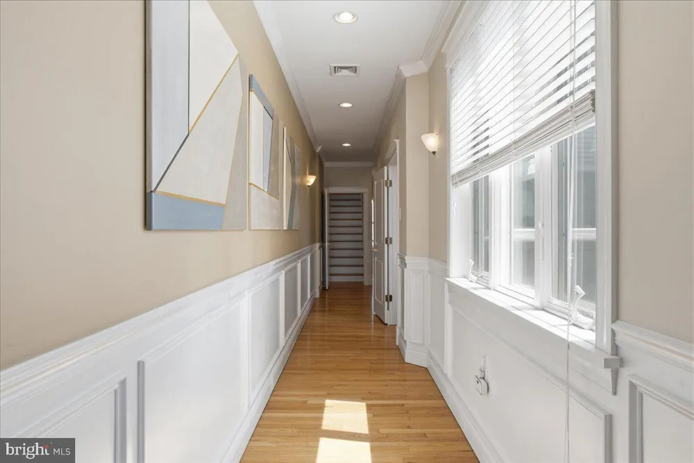 312 Dickinson St, Philadelphia, PA 19147
