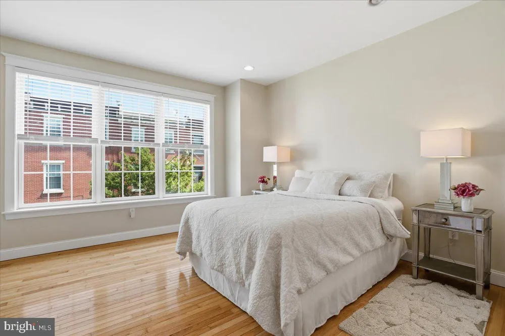 312 Dickinson St, Philadelphia, PA 19147