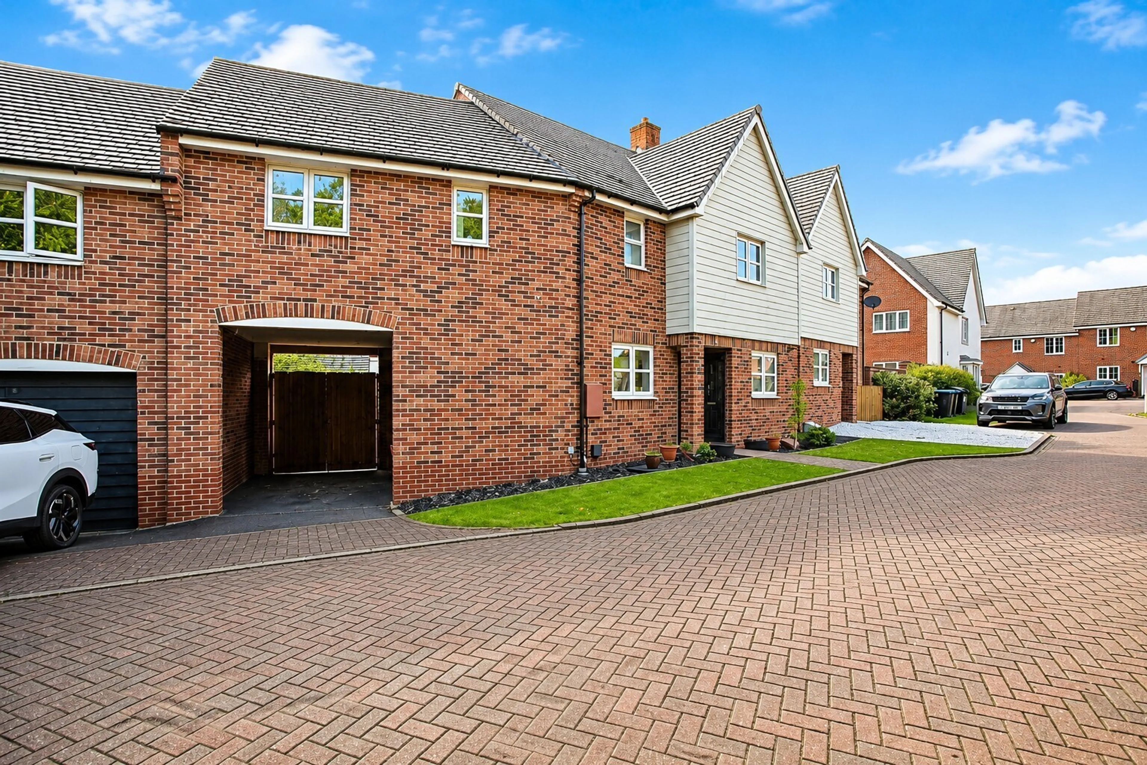 Property at Spinney Lane, Rugby