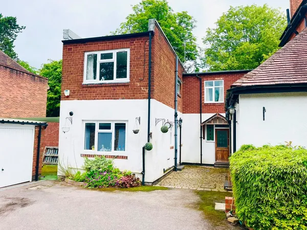 Halbrose Mansions, Lichfield Road, B7...