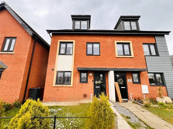 Harebell Drive, Shirebrook, Mansfield...