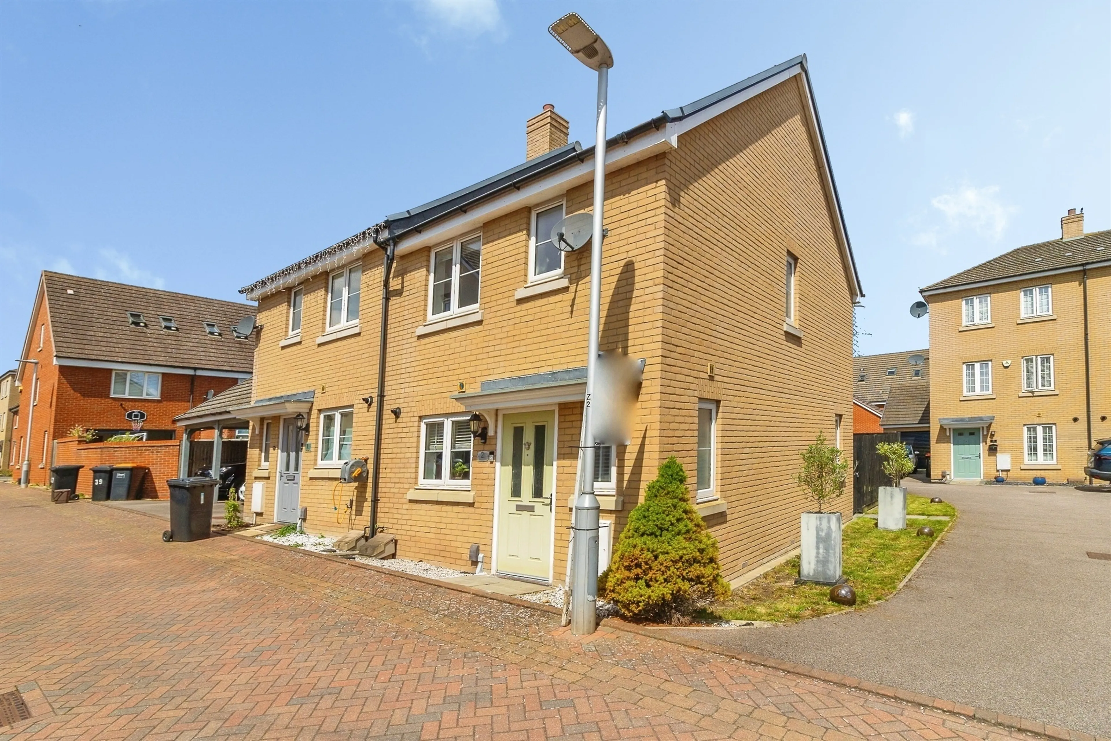 Property photo 0