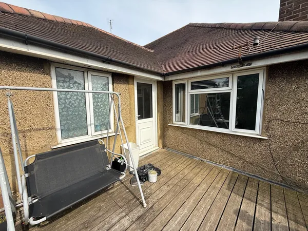 Windsor Crescent, NN5