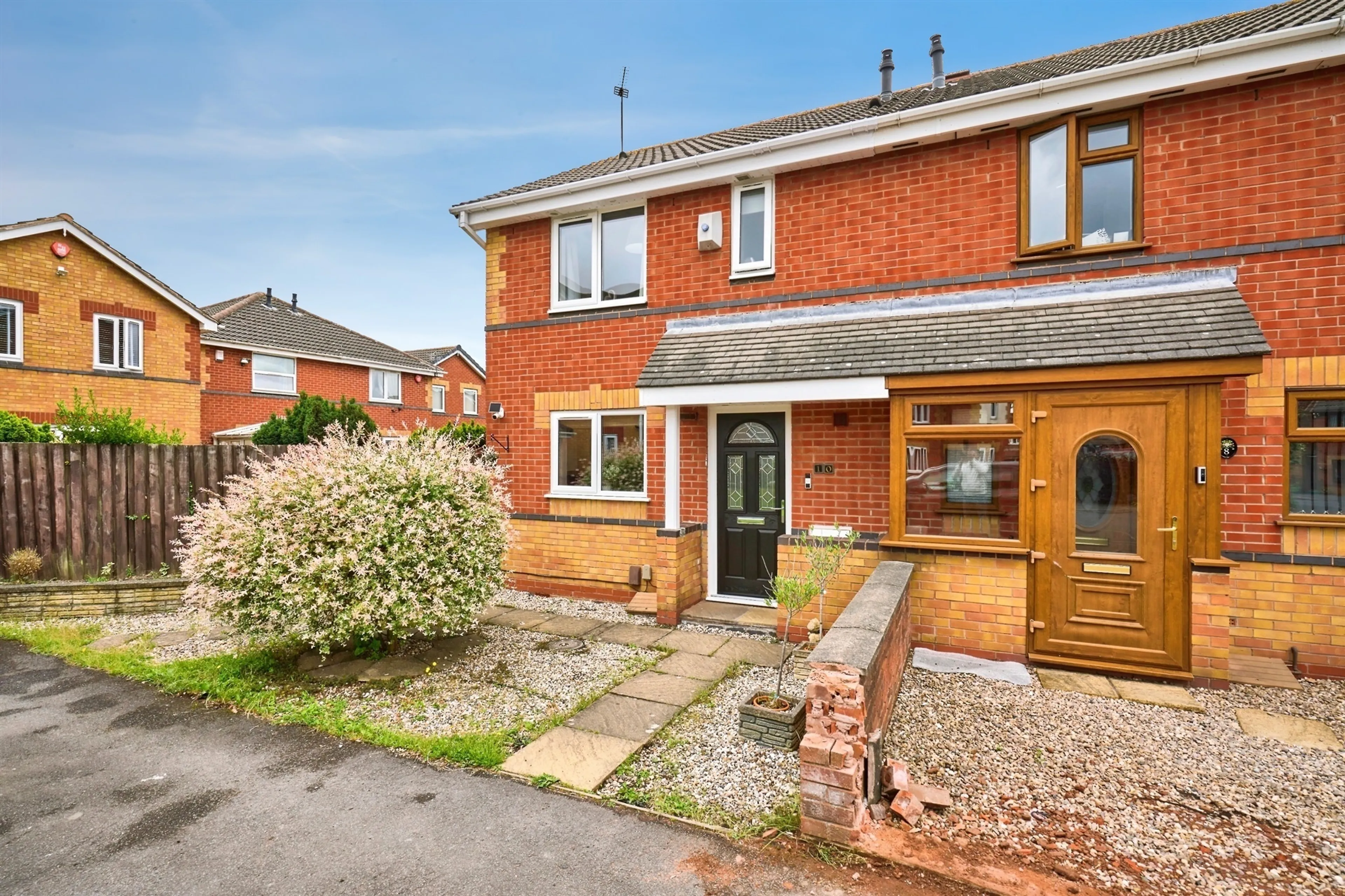 Property photo 0