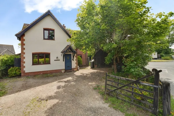 Wickham Road, Finningham, Stowmarket,...