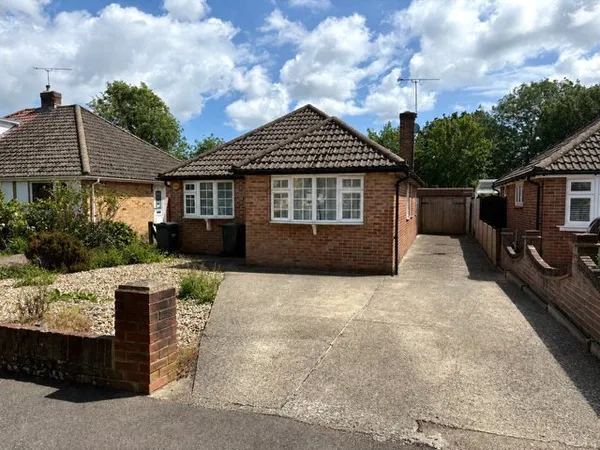 Sunnymead Drive, Waterlooville, Hamps...