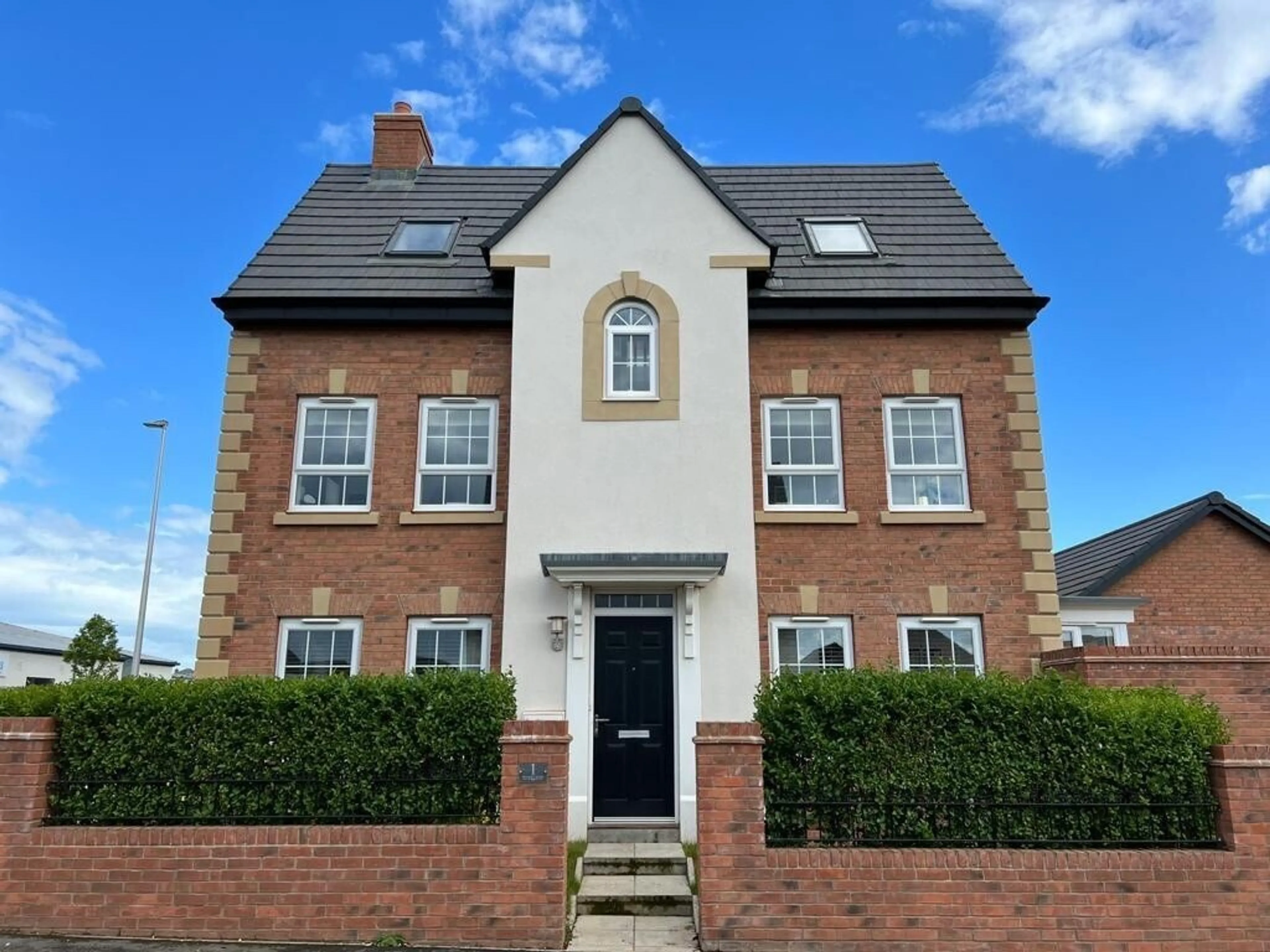 Property photo 0