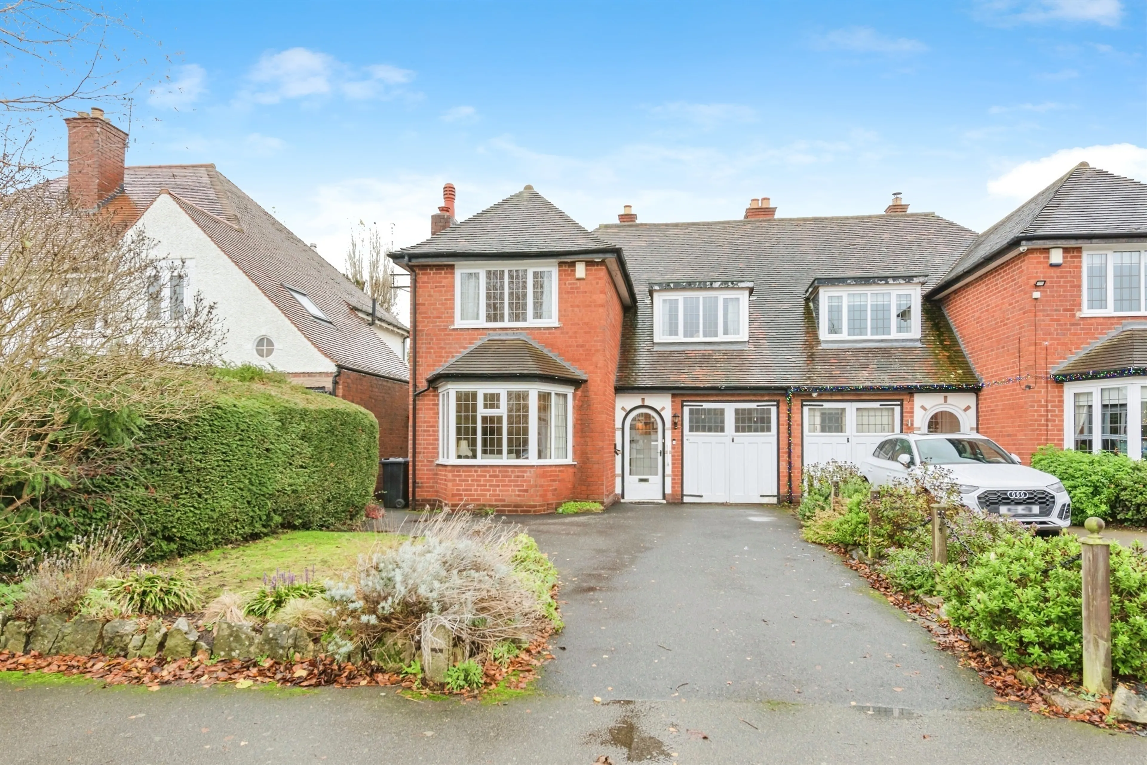 Property photo 0
