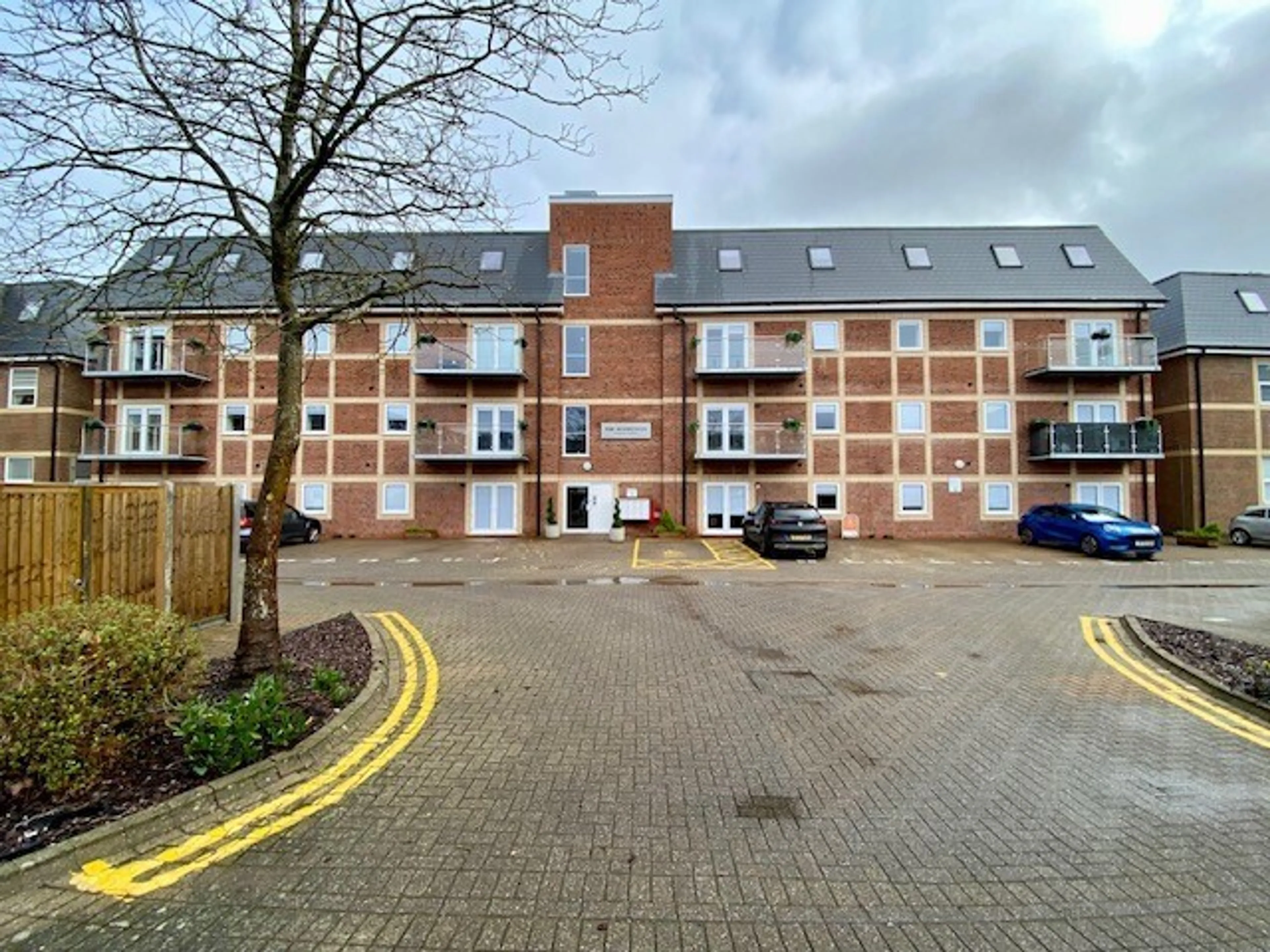 Property photo 0