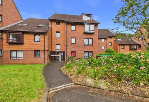Marina Gardens, Fishponds, Bristol
