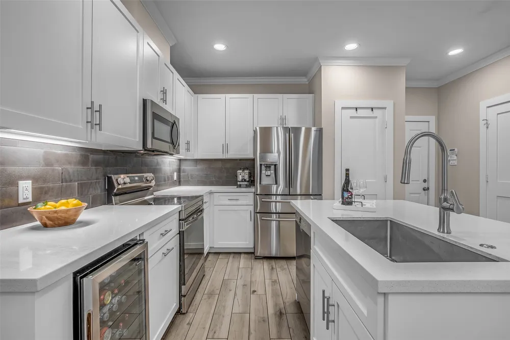 7485 Brompton St, Houston, TX 77025