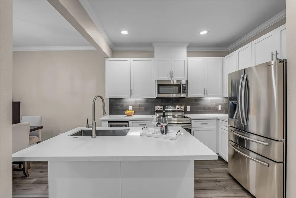 7485 Brompton St, Houston, TX 77025