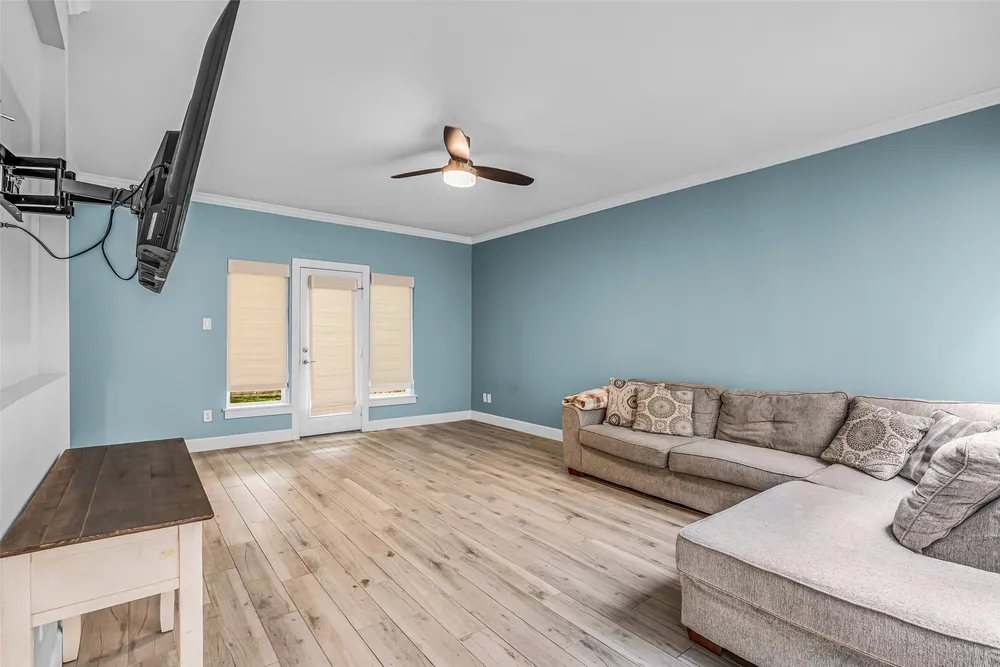 7485 Brompton St, Houston, TX 77025