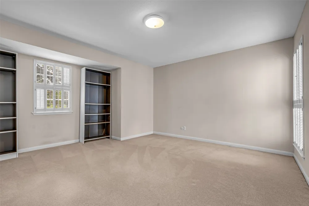 7485 Brompton St, Houston, TX 77025
