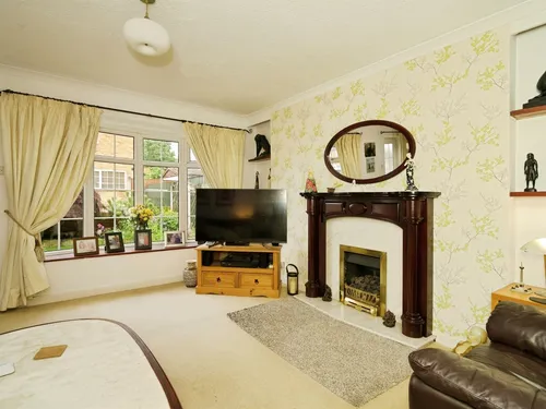 Thornleigh Croft, WAKEFIELDphoto