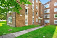 Langley Park Road, Sutton
