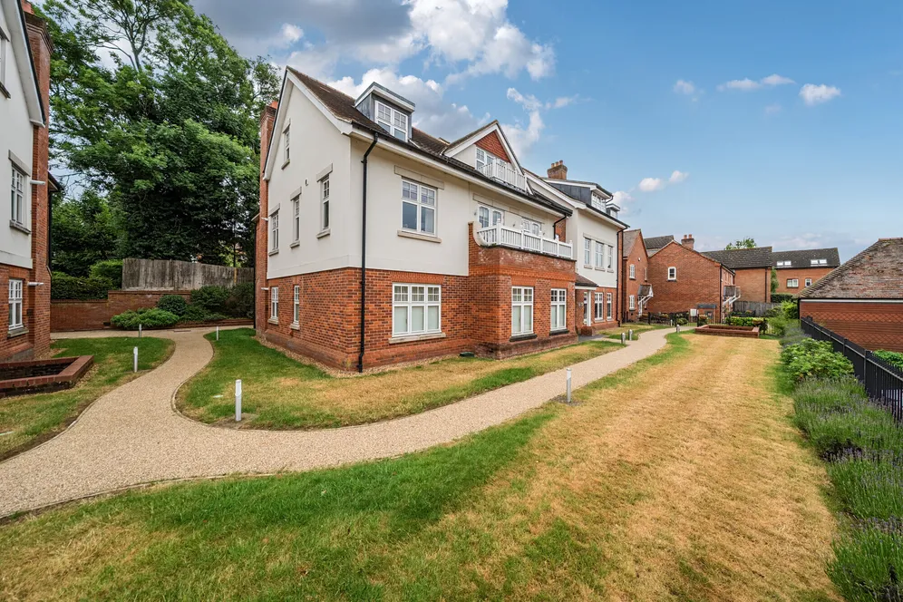 The Foresters, Harpenden, AL5 photo 15