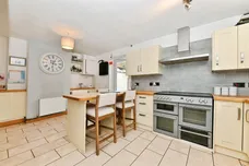 Sealey Crescent, Wells