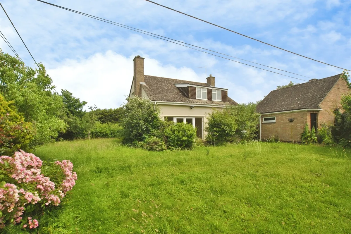 Weir Close, Chiselhampton, Oxford