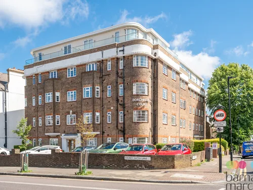 Colney Hatch Lane, Muswell Hillphoto