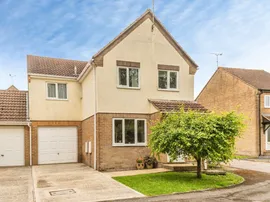 Skewbridge Close, Royal Wootton Bassett, Swindon photo