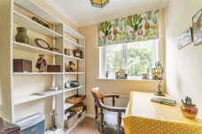 Skewbridge Close, Royal Wootton Bassett, Swindon