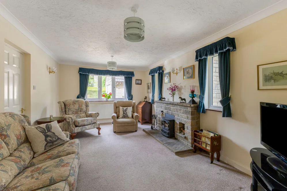 Tormarton Road, Marshfield, SN14 photo 6