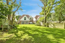 West Close, Polegate