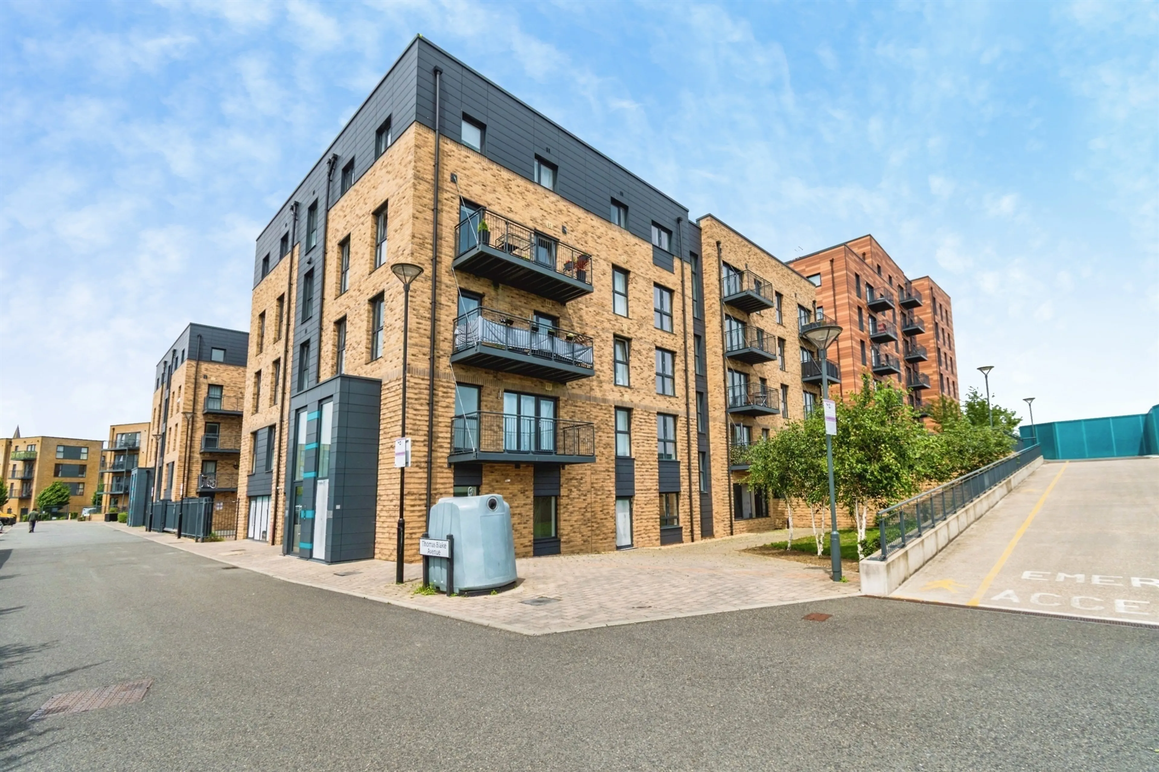 Property photo 0