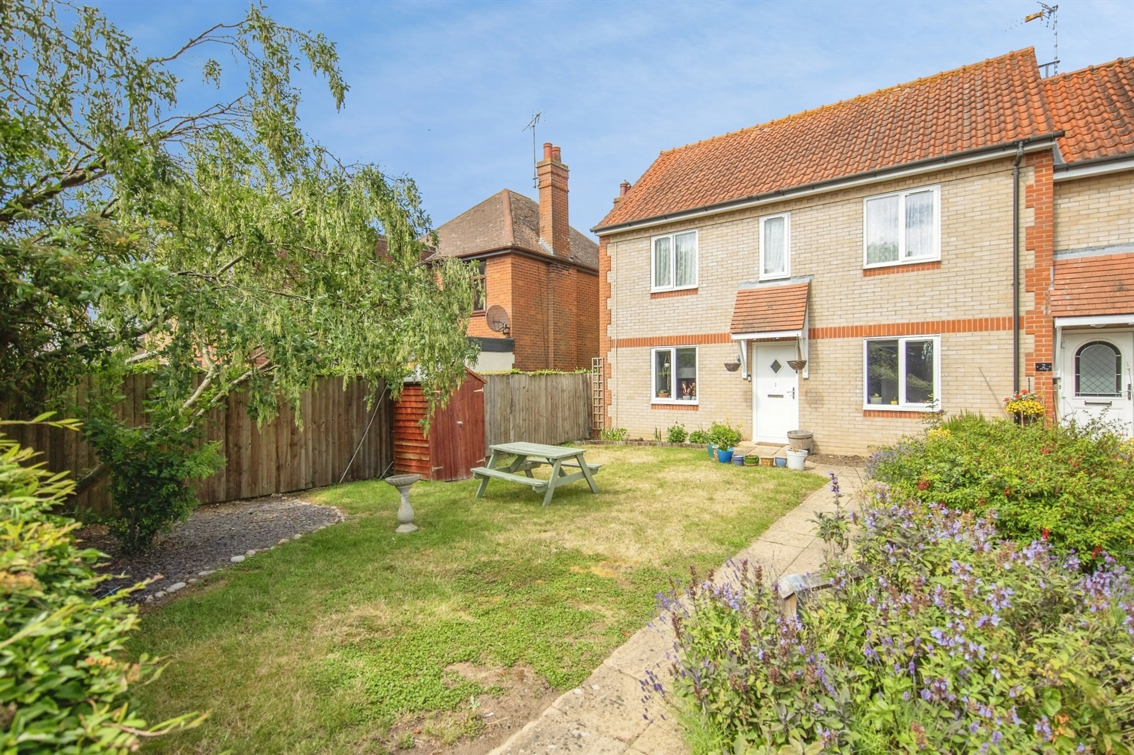 Property photo 0