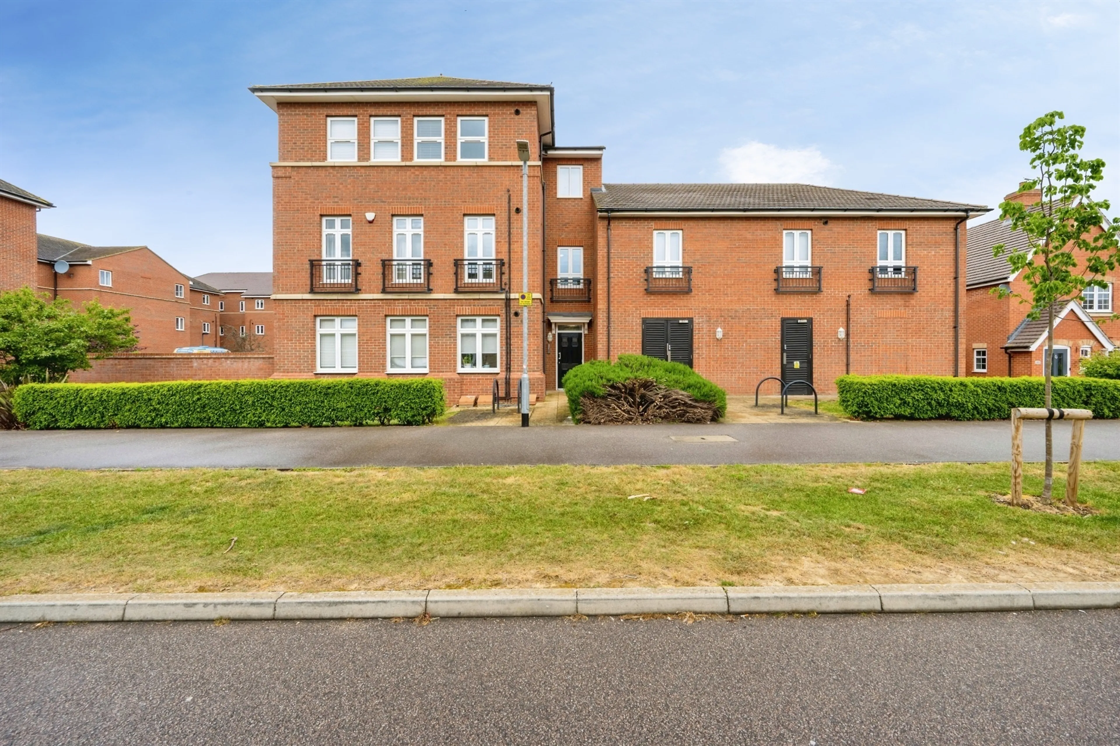 Property photo 0