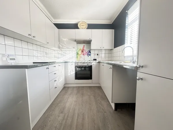 Blackleach Drive, Worsley, M28