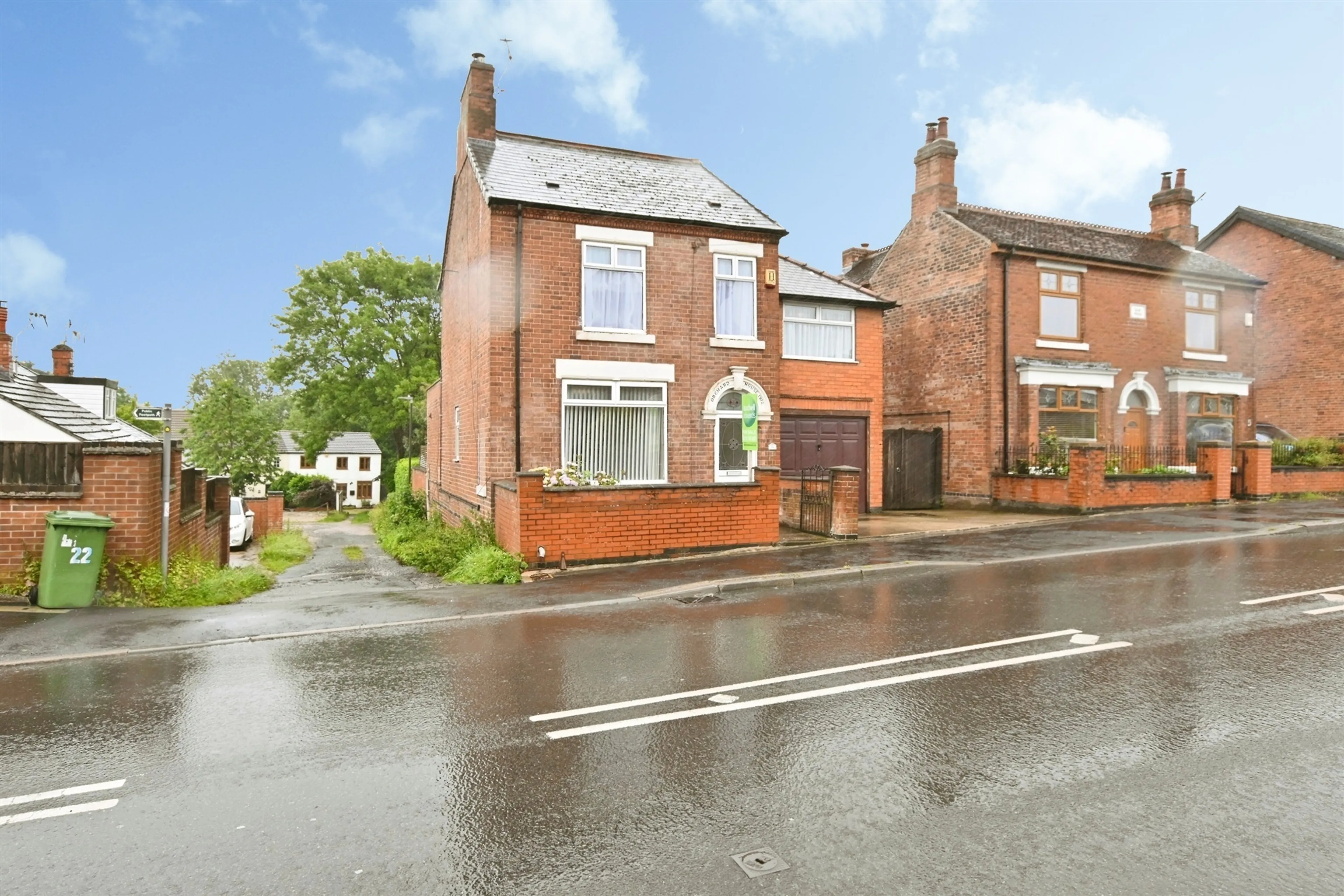 Property photo 0