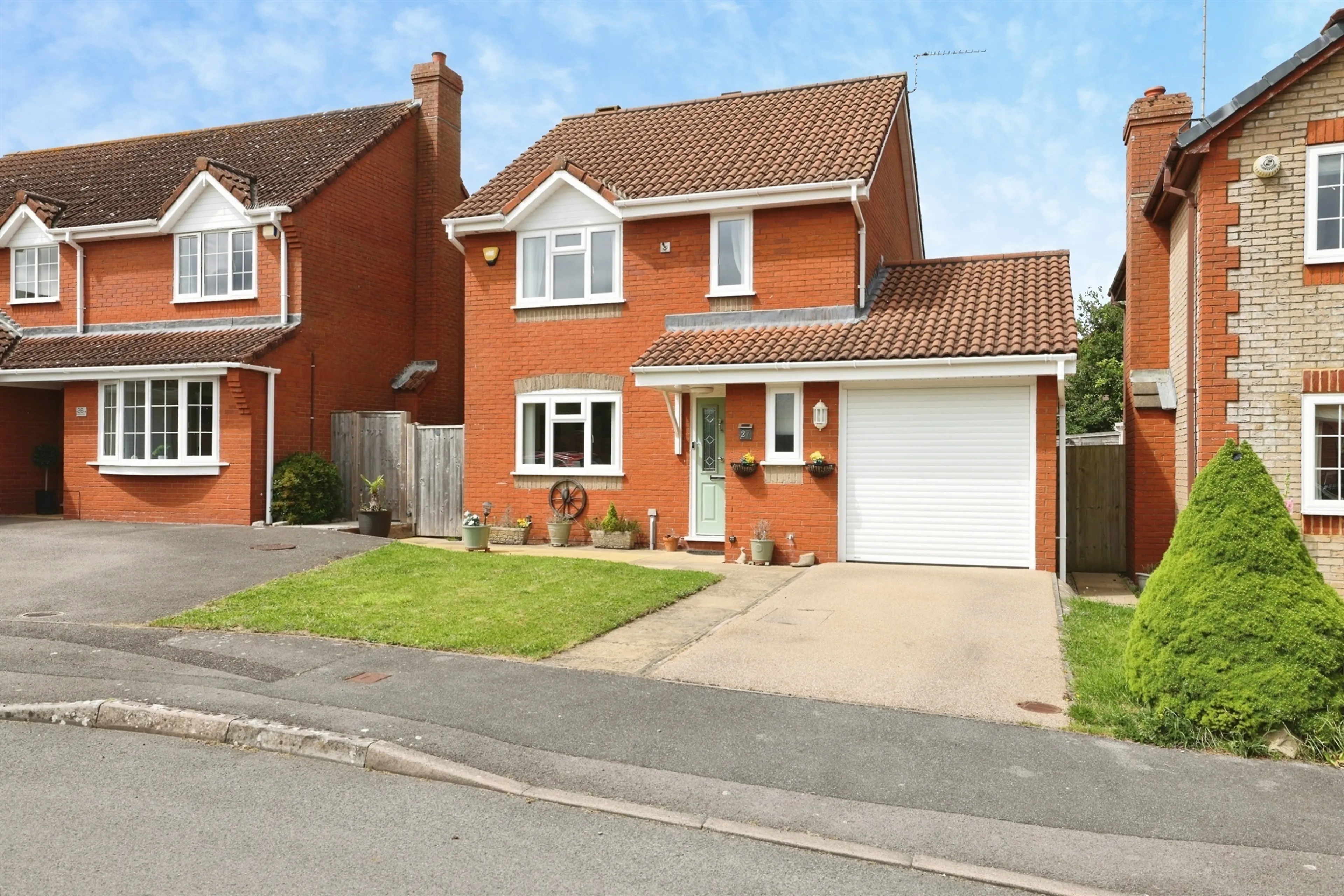 Property photo 0