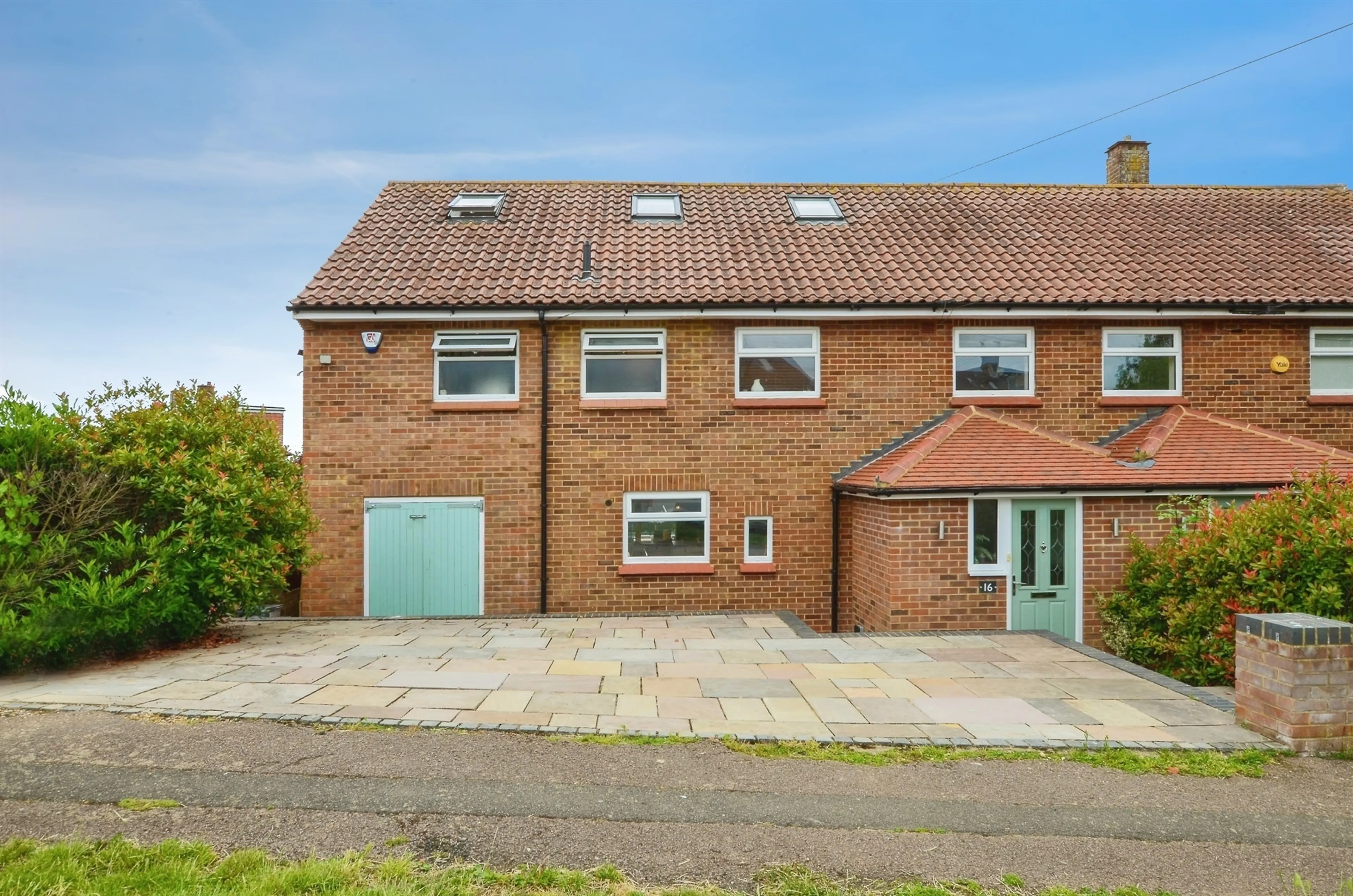 Property photo 0