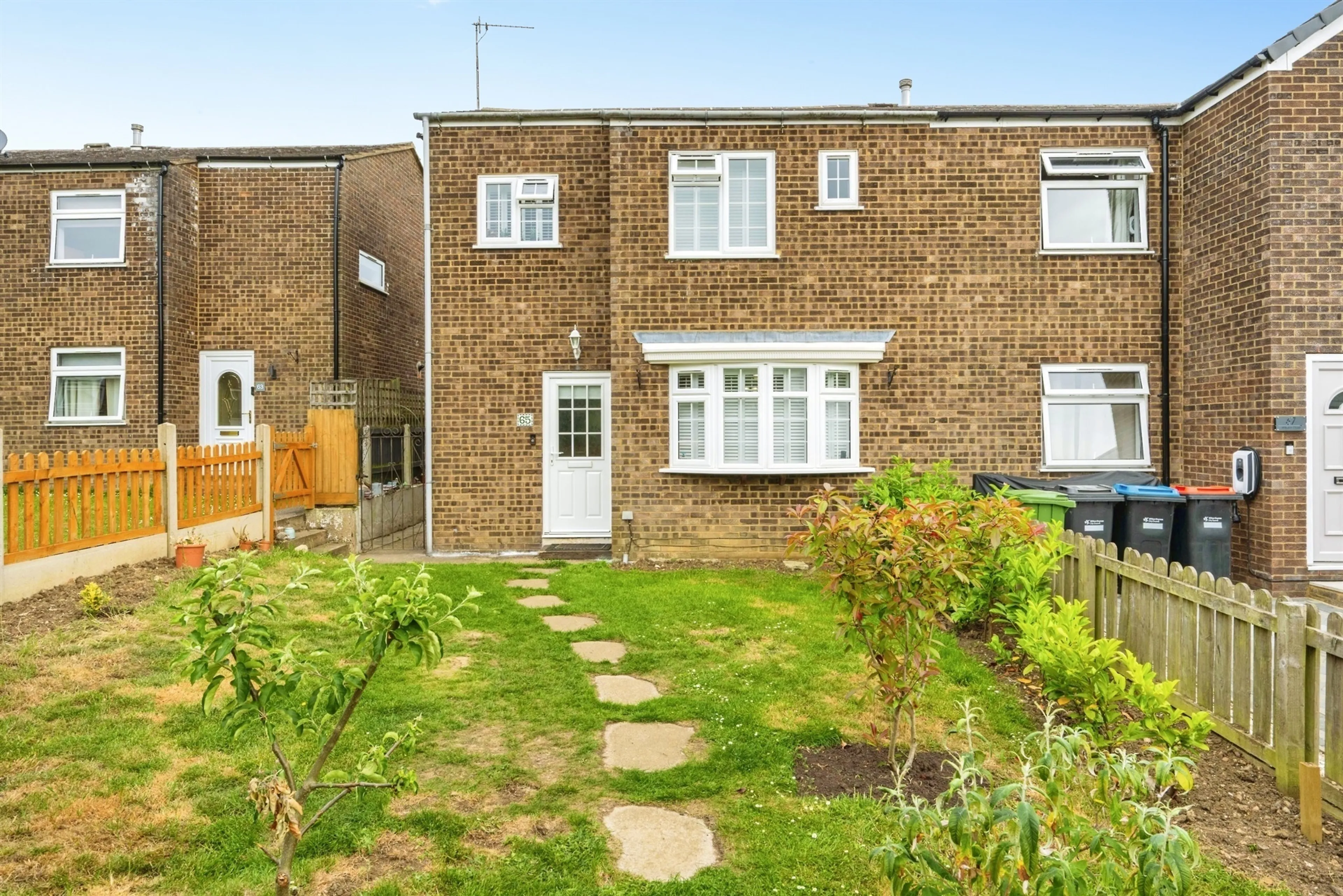 Property photo 0