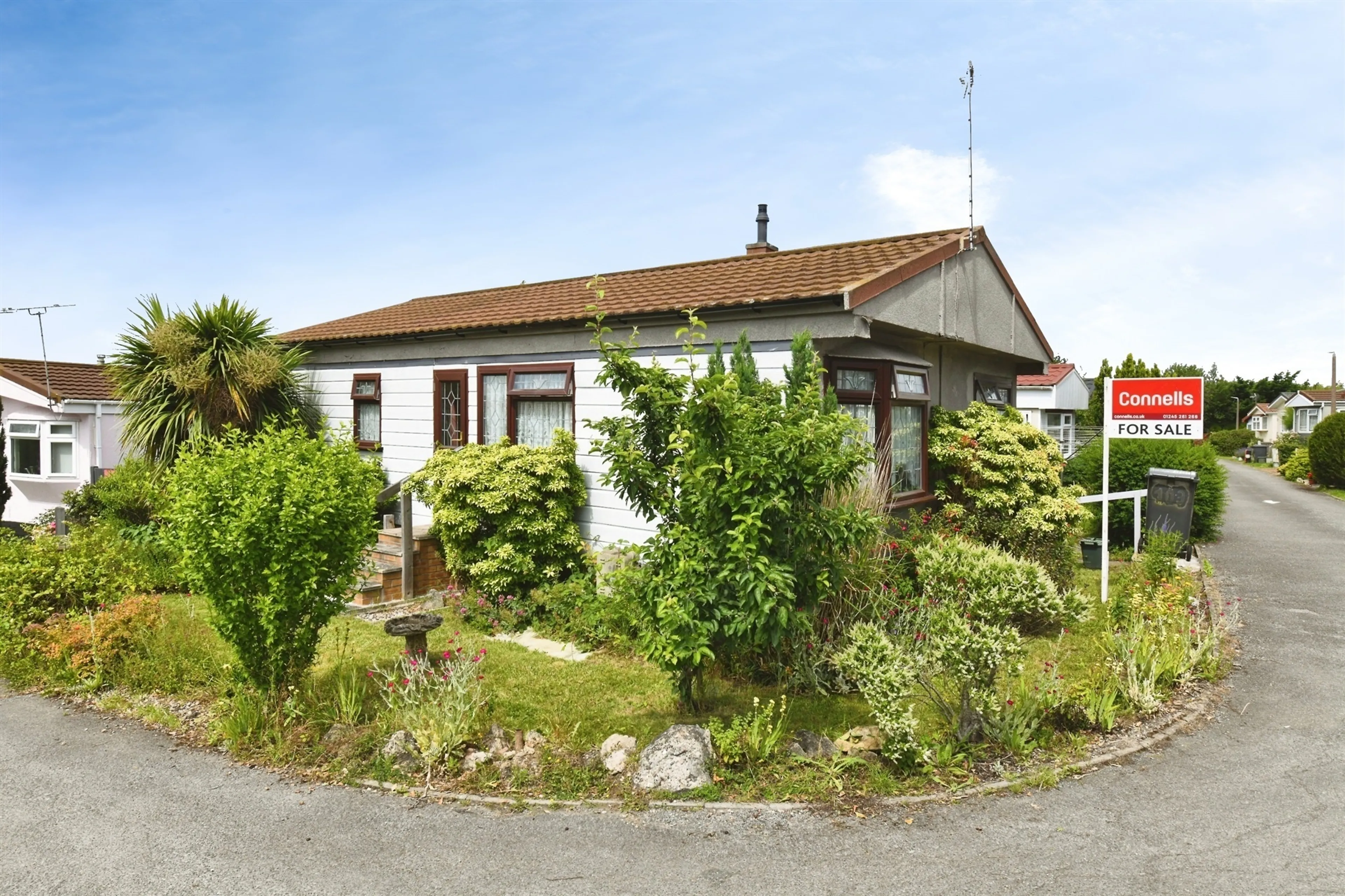 Property photo 0