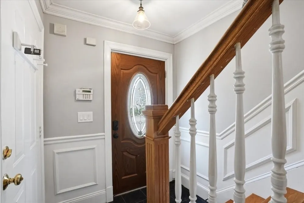 16 Sydney St, Boston, MA 02125