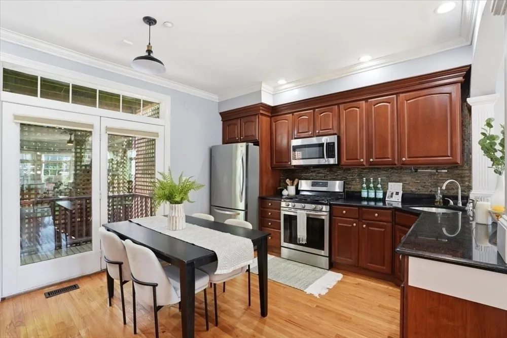 16 Sydney St, Boston, MA 02125