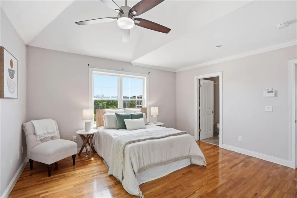 16 Sydney St, Boston, MA 02125