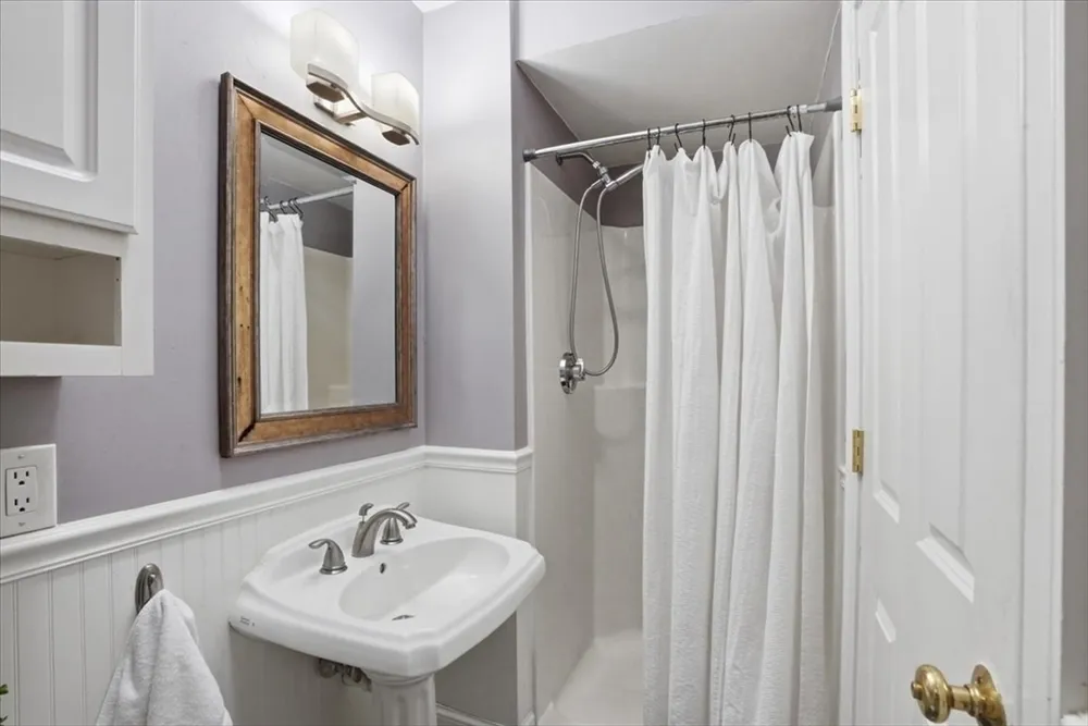 16 Sydney St, Boston, MA 02125