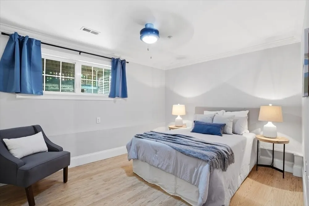 16 Sydney St, Boston, MA 02125