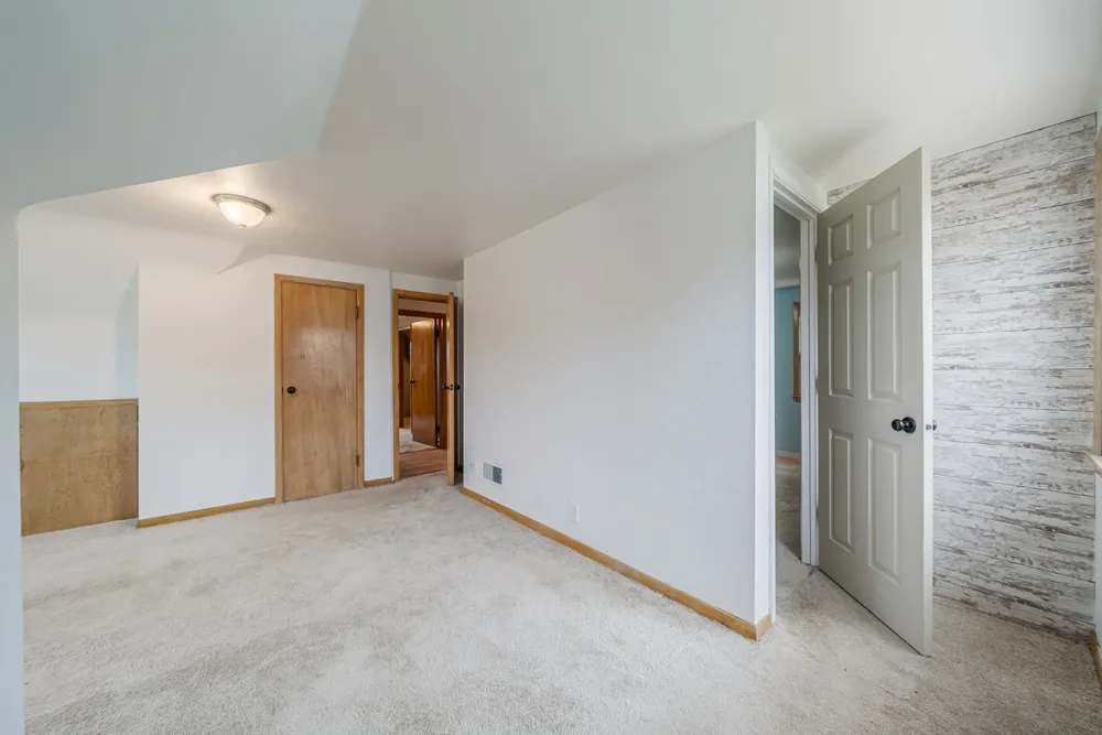 403 W Lincoln Ave, Little Chute, WI 54140